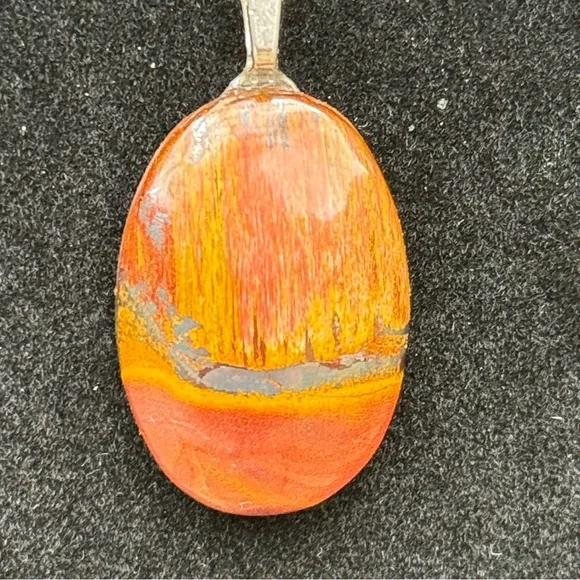 Elegant stunning red tiger eye Pendant Necklace - Picture 2 of 2